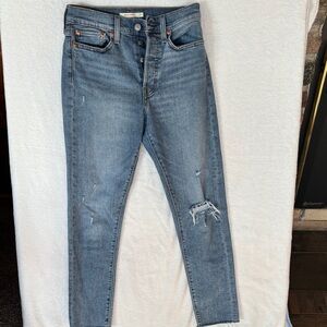 Levi's wedgie Skinny Jeans size 27
